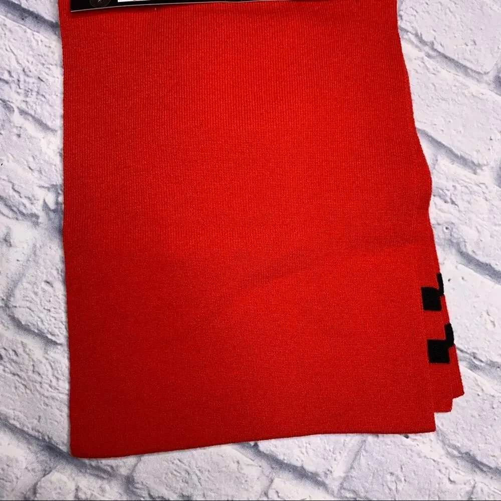 Hurley New Yorker Beanie and Scarf 2-Piece Set in Red/Black